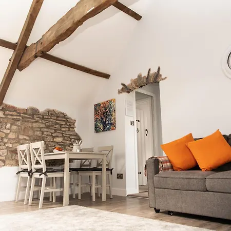 Farm stay Aldwick Estate *