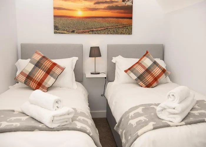 Aldwick Estate Farm stay *